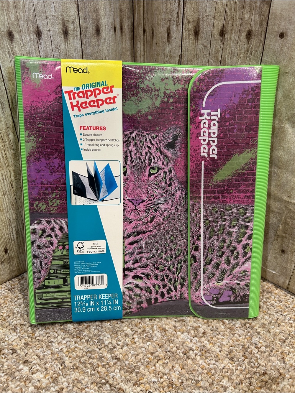 Trapper Keeper Binder- 1” Round Rings( Funky) School Supplies NWT By Mead Retro